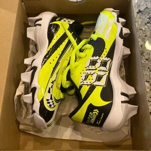 Nike Baseball Cleats New with tag